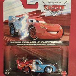 Disney Pixar Cars,  "Transforming Lightning Mcqueen",  VHTF