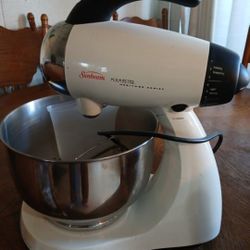 Good Working Sunbeam Heavy Duty Mixer