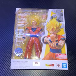 Son Goku Figurine