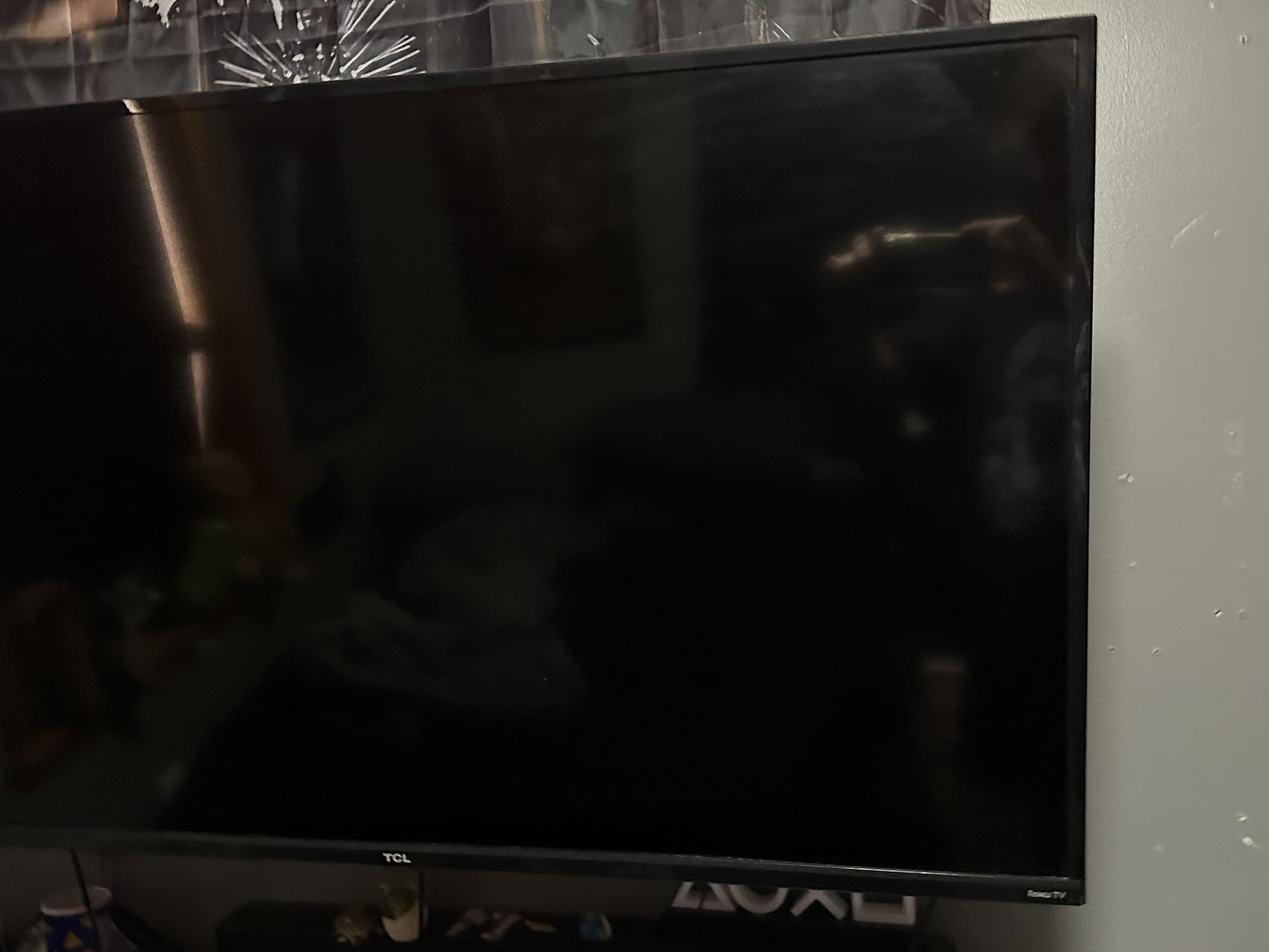 50” TCL Roku Tv