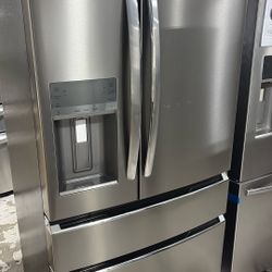 Frigidaire Counterdepth 4 Door Refrigerator