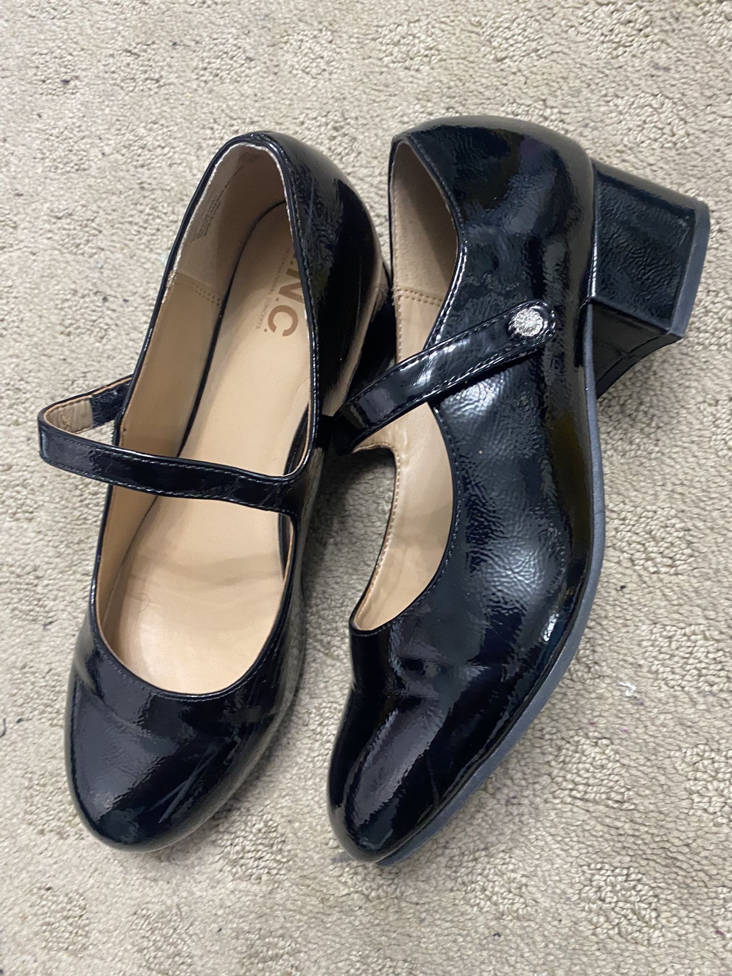 Girls Dress Shoes- 2 Pairs Black/Gold