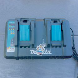 Makita 18V Lithium-Ion Dual Port Rapid Optimum Charger
