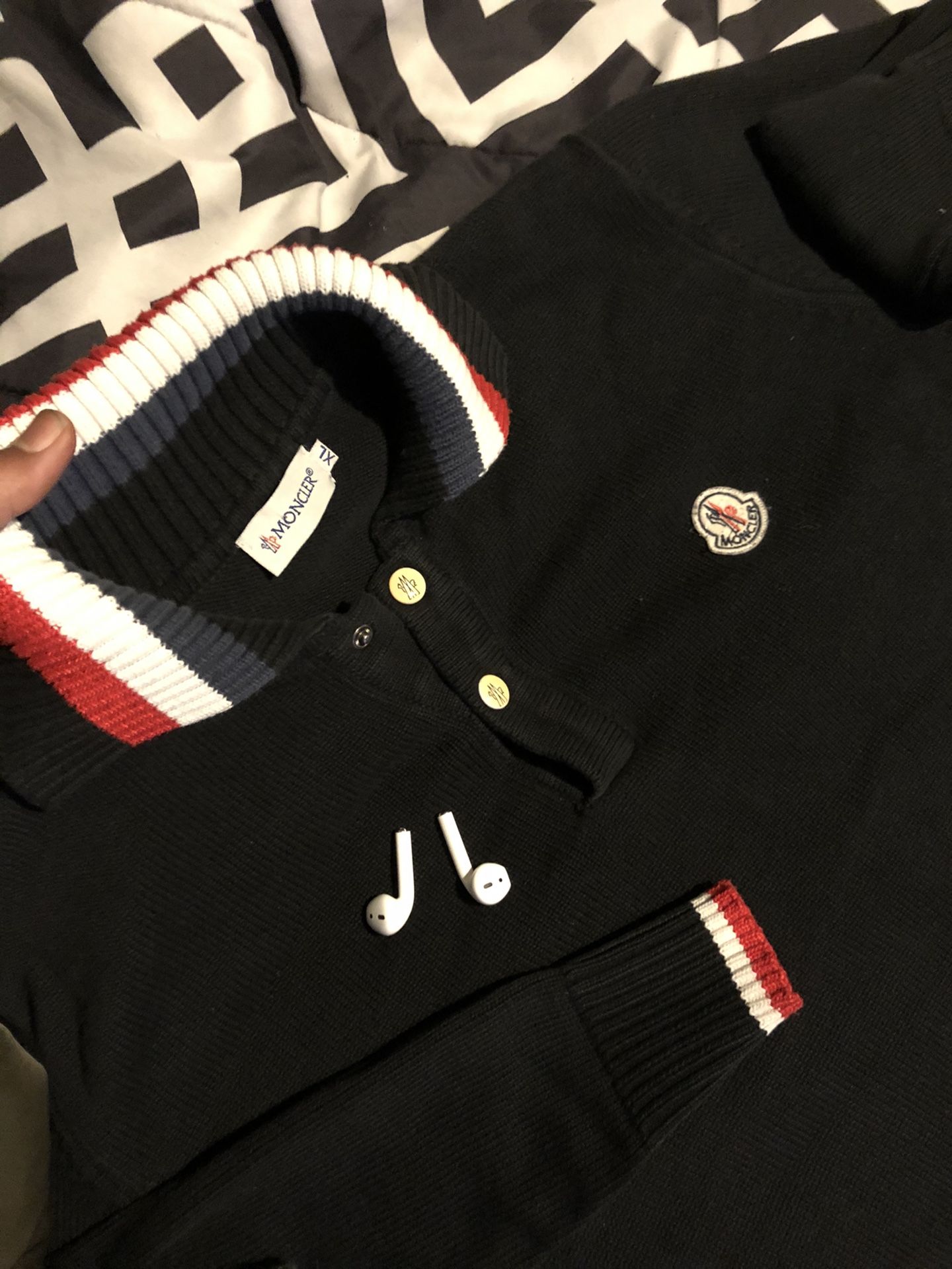 Vintage Moncler Sweater Xl fits like a large