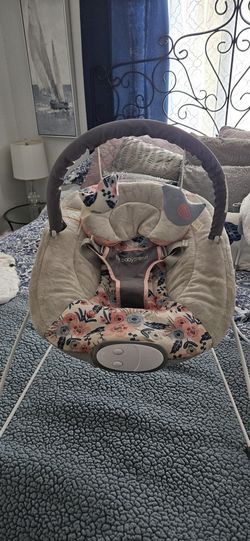 Baby Trend Bouncer