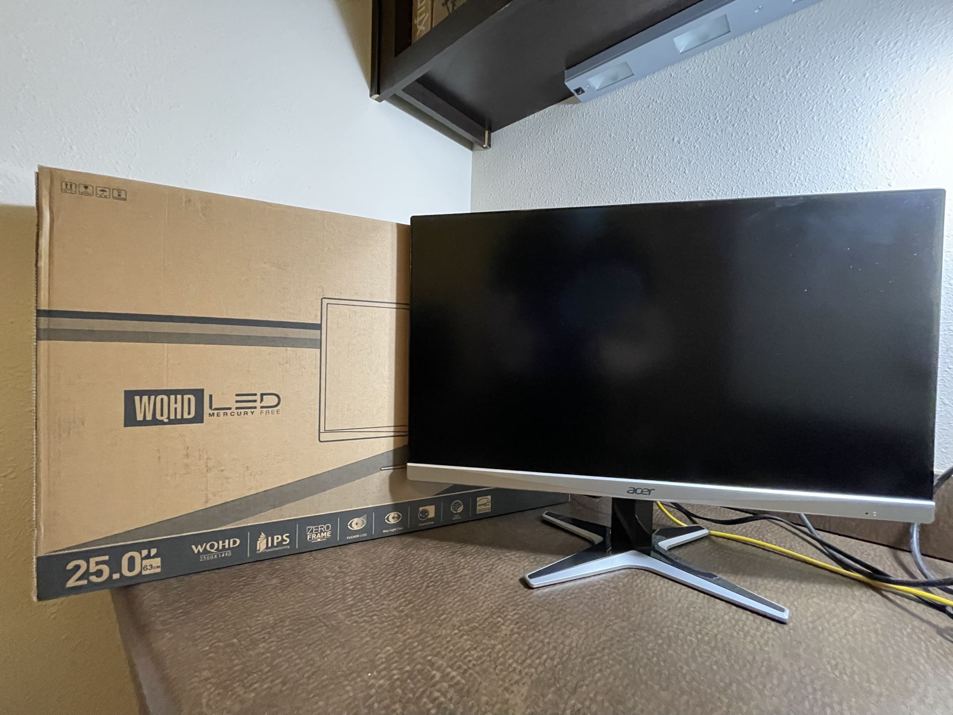Acer G257HU smidpx 25-Inch WQHD (2560 x 1440) IPS Widescreen Monitor