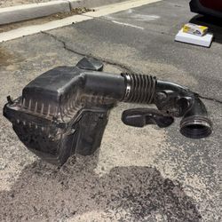 2017 Ford Mustang Gt Stock Airbox