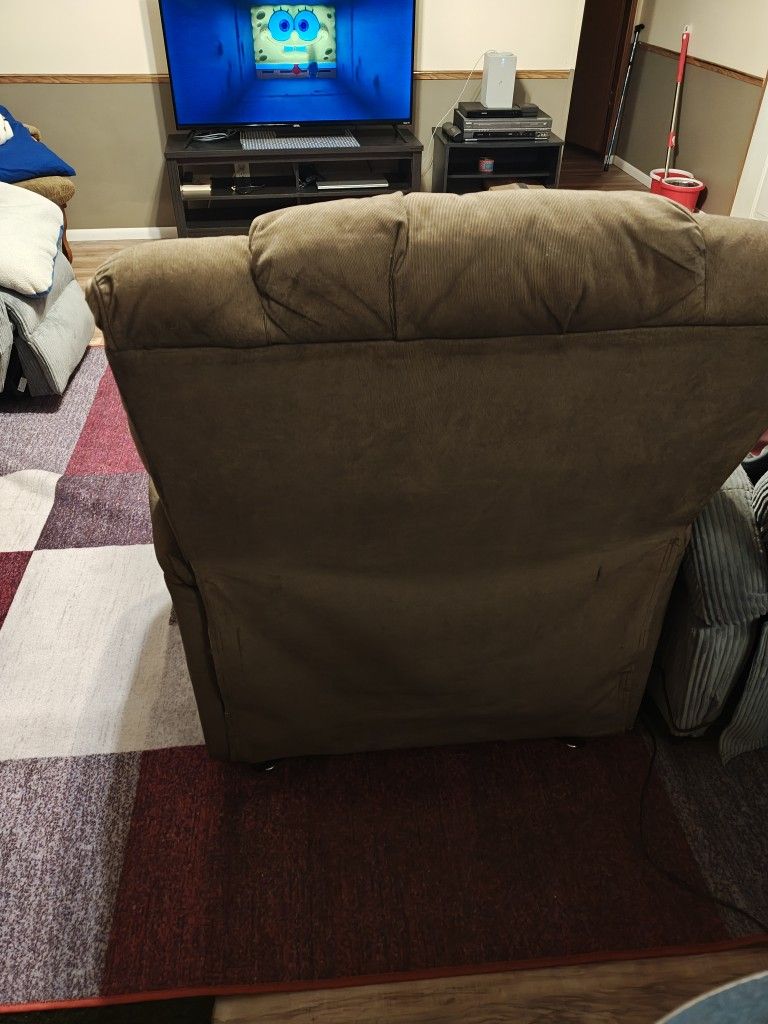 Powerlift Recliner