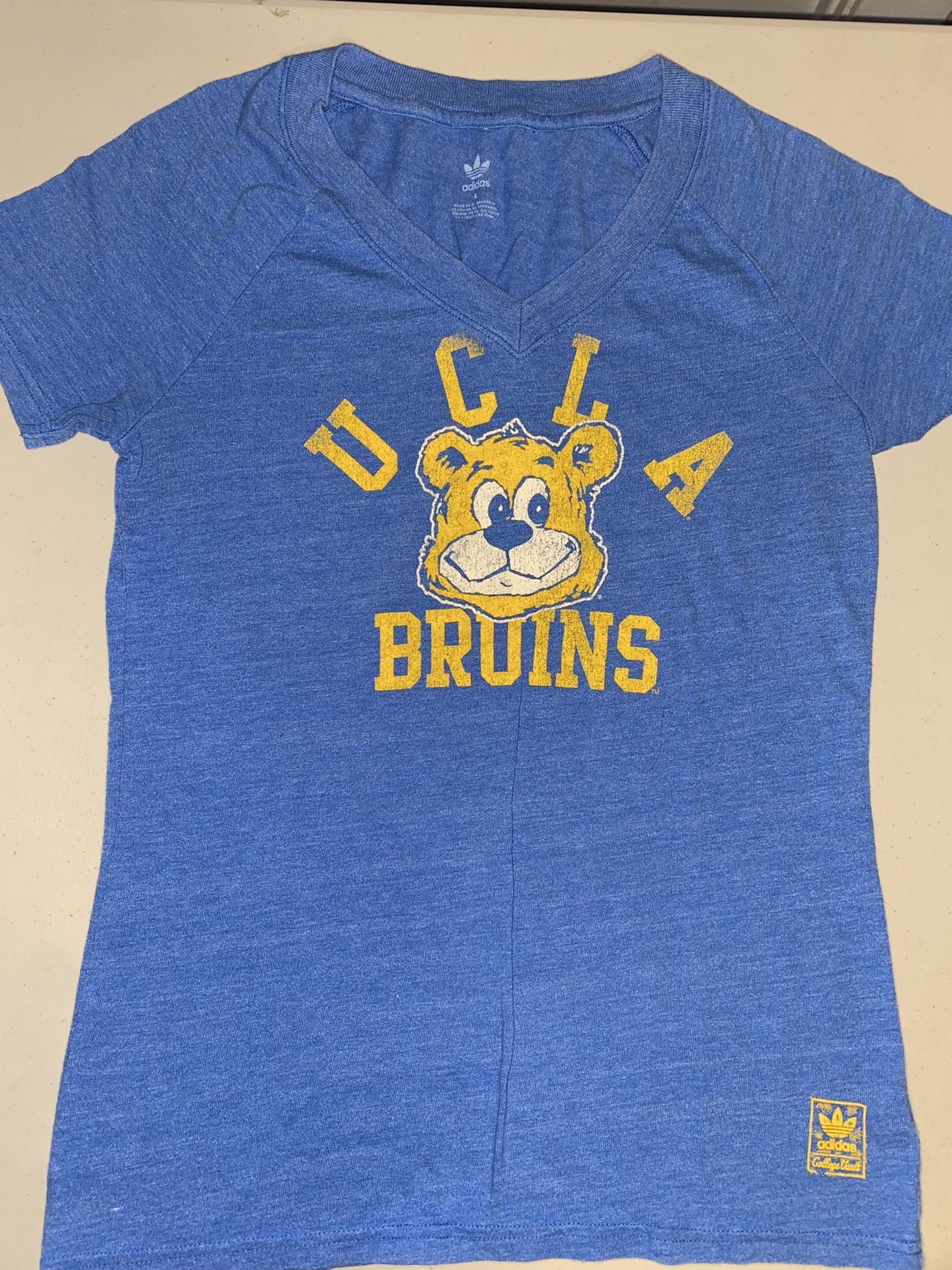 women’s blue Adidas UCLA Bruins tri-blend V-neck shirt Short Sleeve Bear