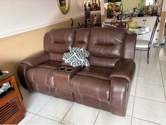 🛋️✨ ¡Hermoso Juego de Sala de Piel en Excelente Estado! ✨🛋️