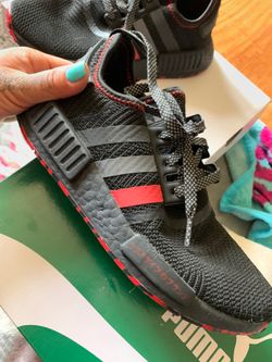 Adidas boost red n blk