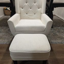 Huimo Beige Tufted Chair With Ottoman. New
