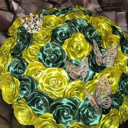 🌹 Handcrafted Satin Rose Bouquet - $80🌹