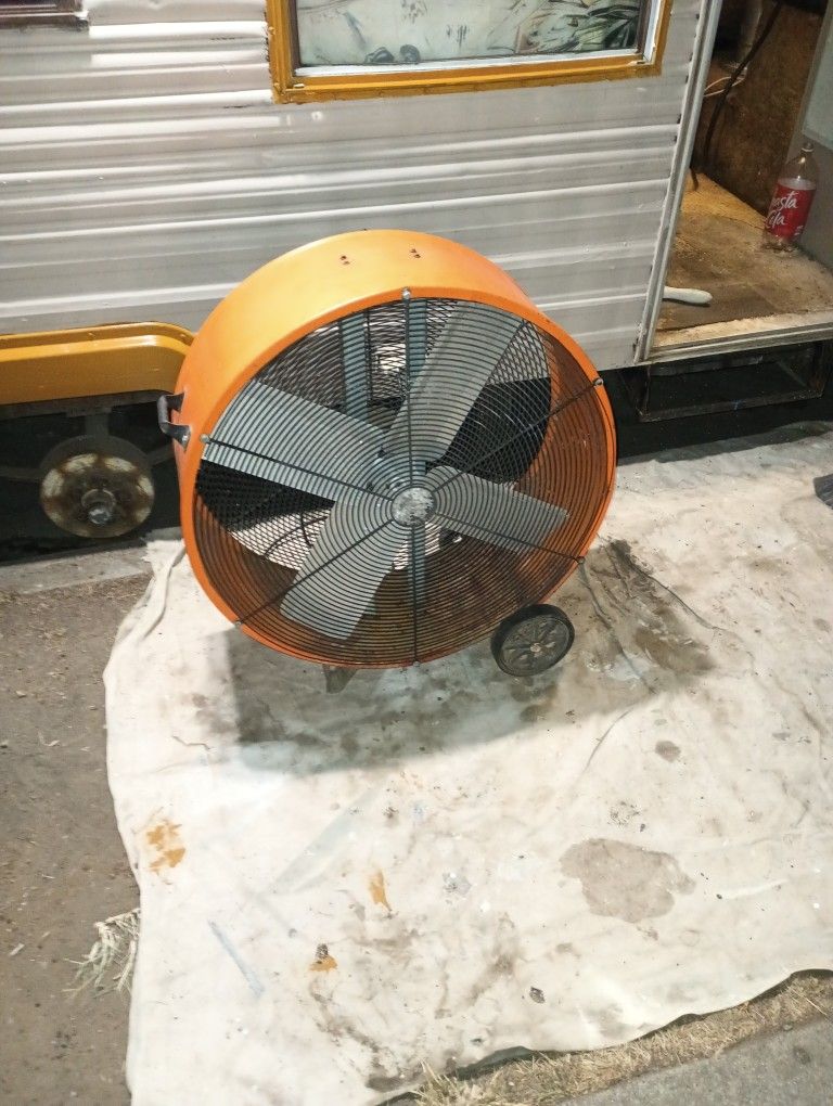 Maxx Air 30"