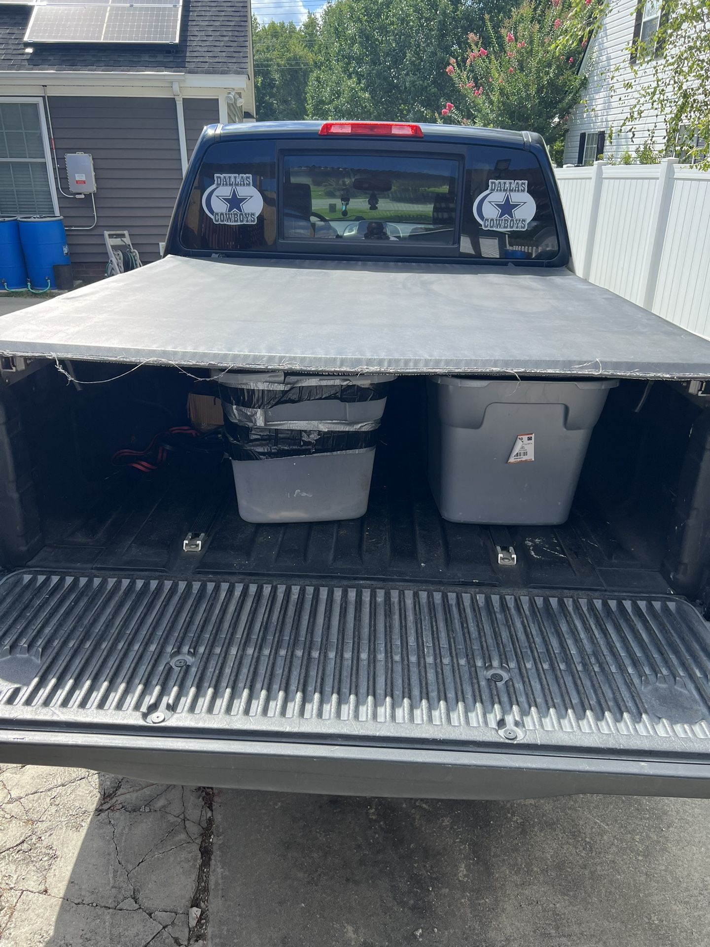 Bed Cover Nissan Titan