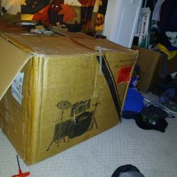 Una Batería Istrumento Nueva En Caja