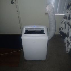 Insignia Air Conditioner 
