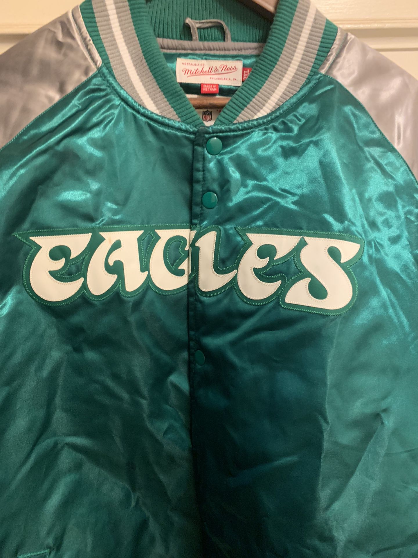 2XL Philadelphia Eagles Mitchell & Ness Jacket 