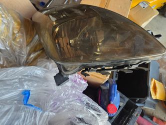 Right Headlight