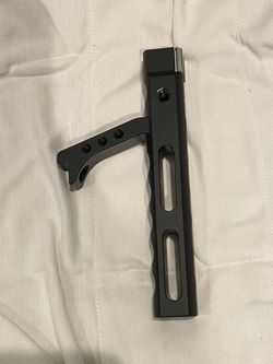 Heavy duty camera top handle with cold shoe