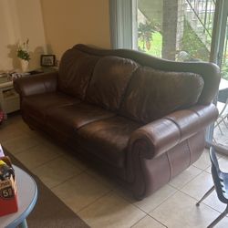 2 Leather Couches