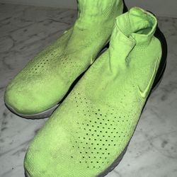 Nike rise react flyknit mens sale