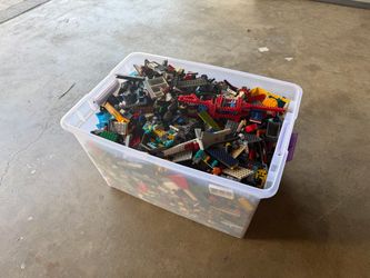 LEGO, Technic, Bionicle, Large Mixed Lot 40 lbs.