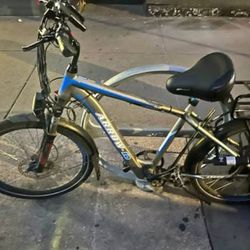 Arrow 10 e bike $450 no battery 700 with battery 
