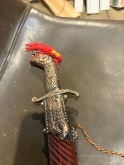 Decorative Coaplay Accessorie with Dragon Guard and Tassel