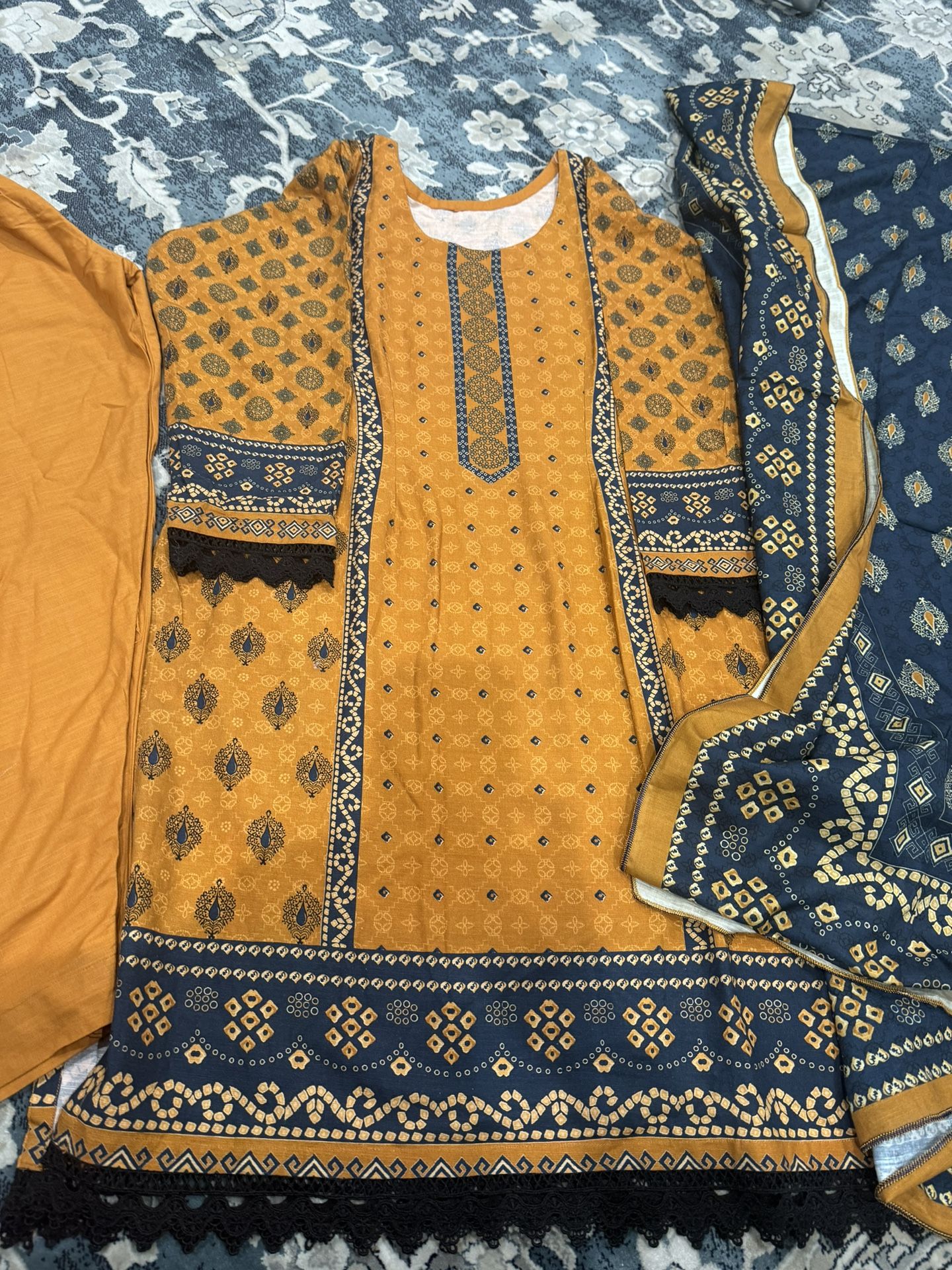 New 3 Piece Shari Winter Dress Pakistan Salwarkaneez Xl
