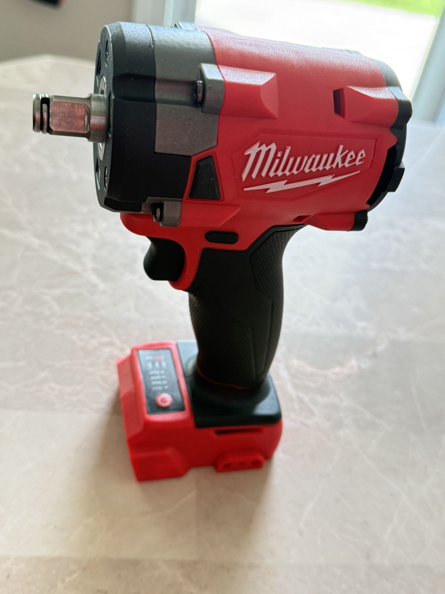 No battery - 1/2 Impact Wrench Drill
