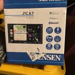Double Din Jensen Stereo 7” Touchscreen Media Receiver