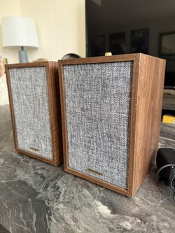 Crosley Speakers S200A