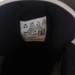 White Puma shoes in good condition