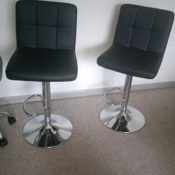 Bar Stools 