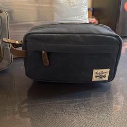 Lucky Brand Men's Toiletry Travel Bag