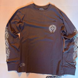 grey long sleeve chrome hearts 
