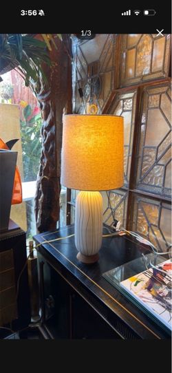 West Elm 🌳 table lamp