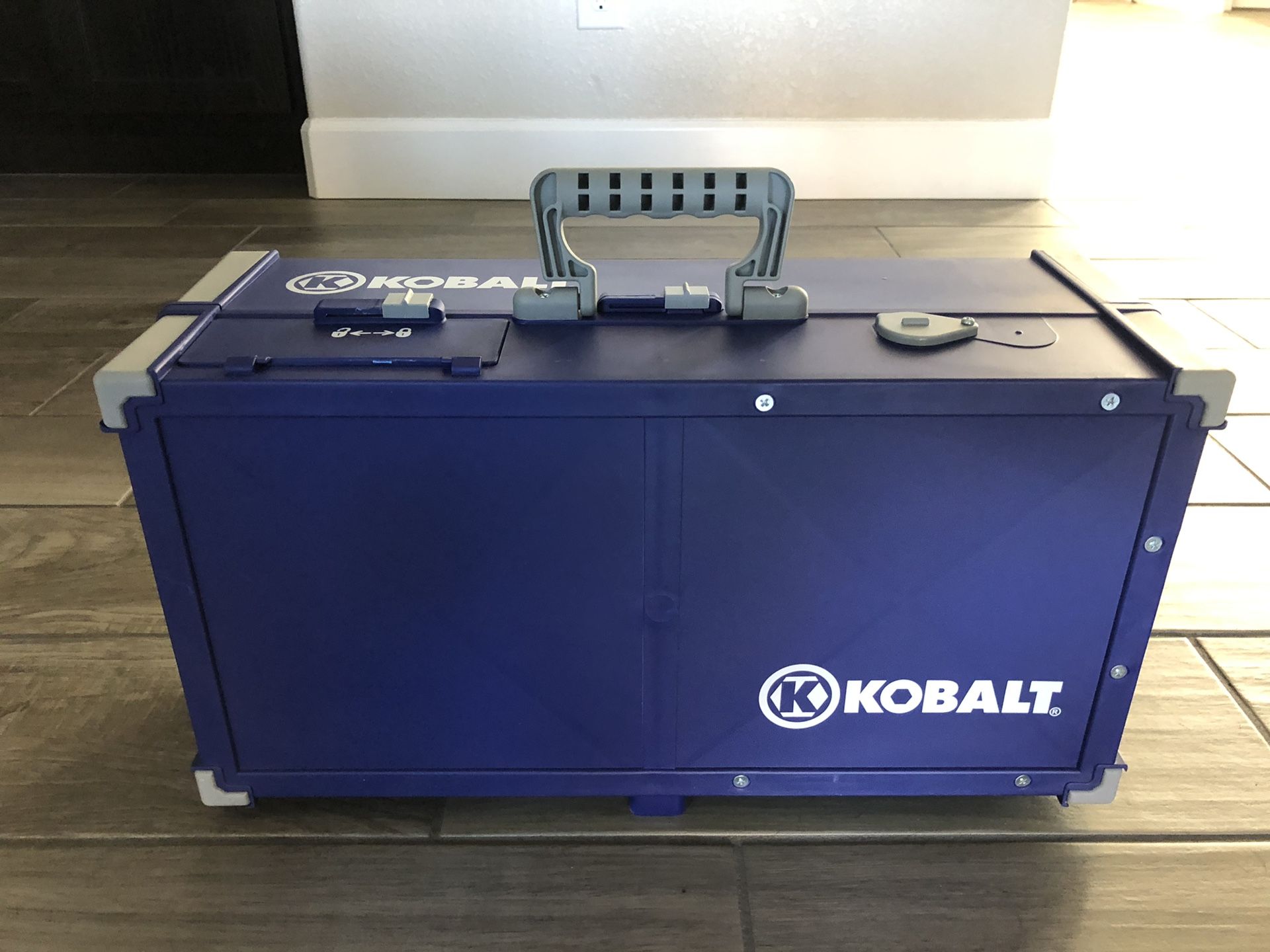Kobalt 28 piece Store and carry workstation