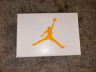 Jordan 3 Retro "White Thunder" sneakers