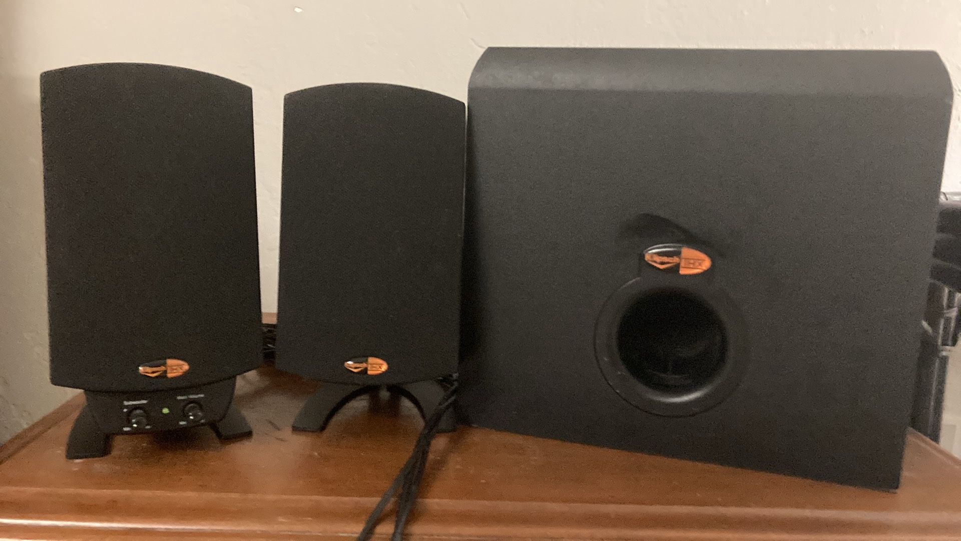 Klipsch Thx 2 Computer Speakers And Subwoofer