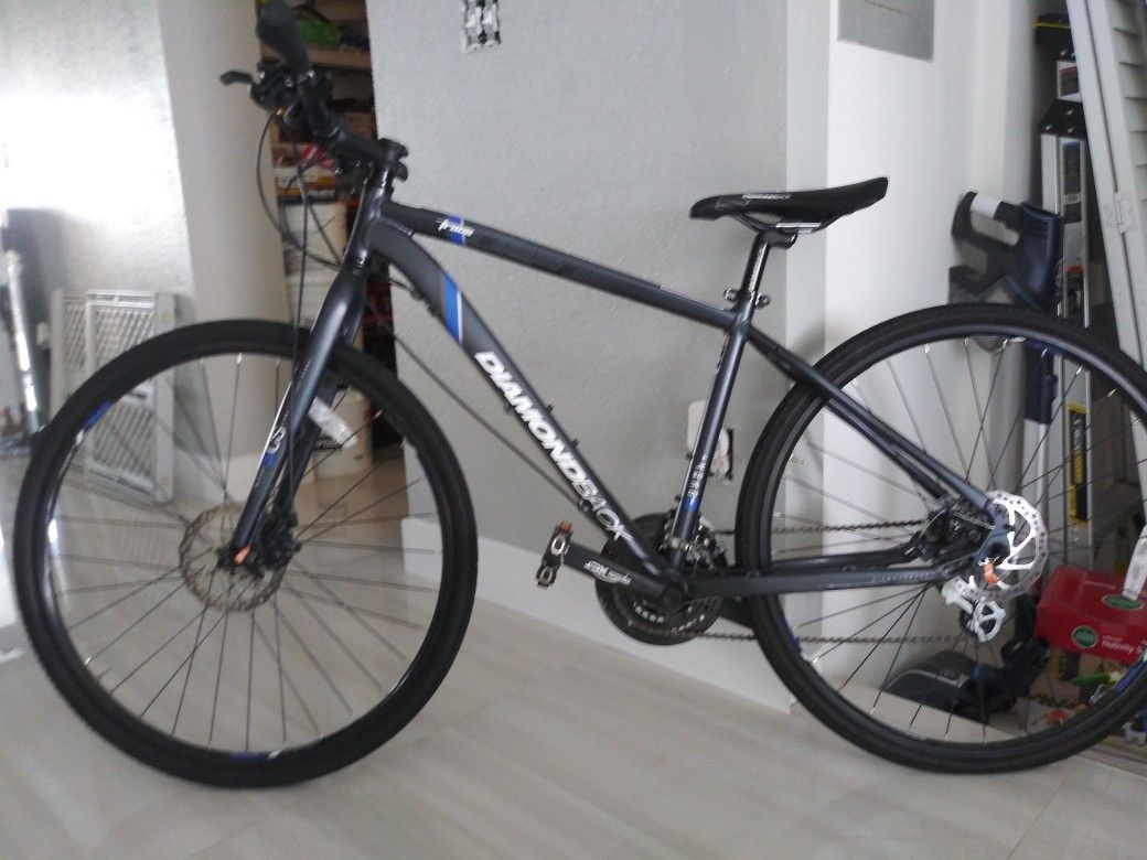 Bicicleta profesional Dinnamon Nueva no uso