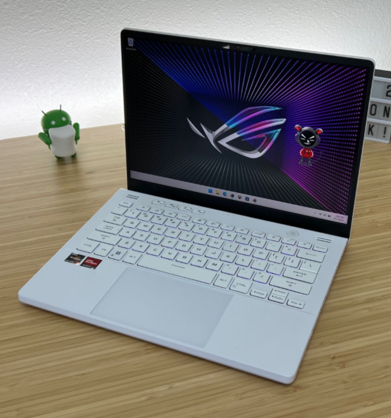 2023 Asus ROG Zephyrus G14 - Ryzen 9, 32gb RAM, Nvidia 4060 GPU 165hz Refresh Rate 