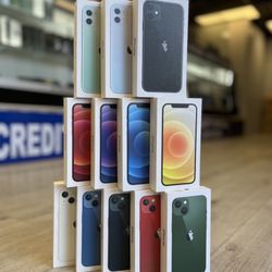iPhone 11, iPhone 12 & iPhone 13 Available (UNLOCKED) (Take It Home In Payment/ llévatelo a casa en pagos)