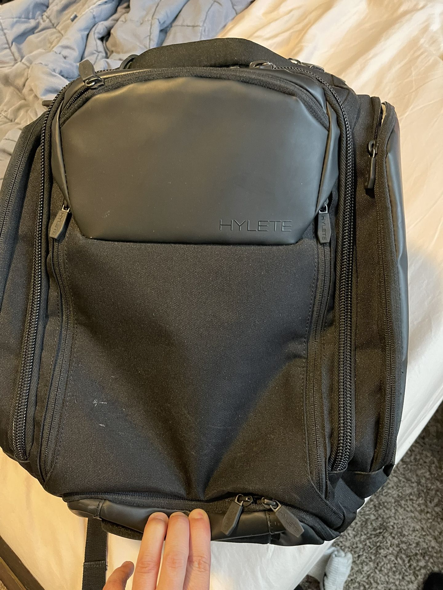 Hylete Icon 6 in 1 Premium Backpack