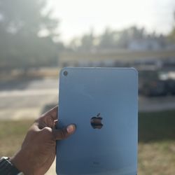 “Mint iPad 10th Gen 