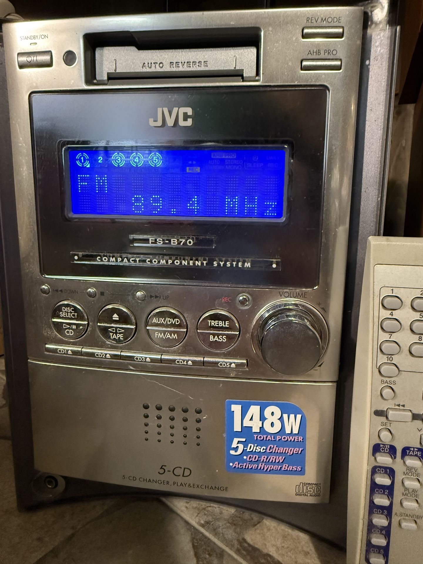 JVC 5 Disc CD Changer. Radio Am/Fm, Cassette Player. Used Only a handful of Times. Great Sound.