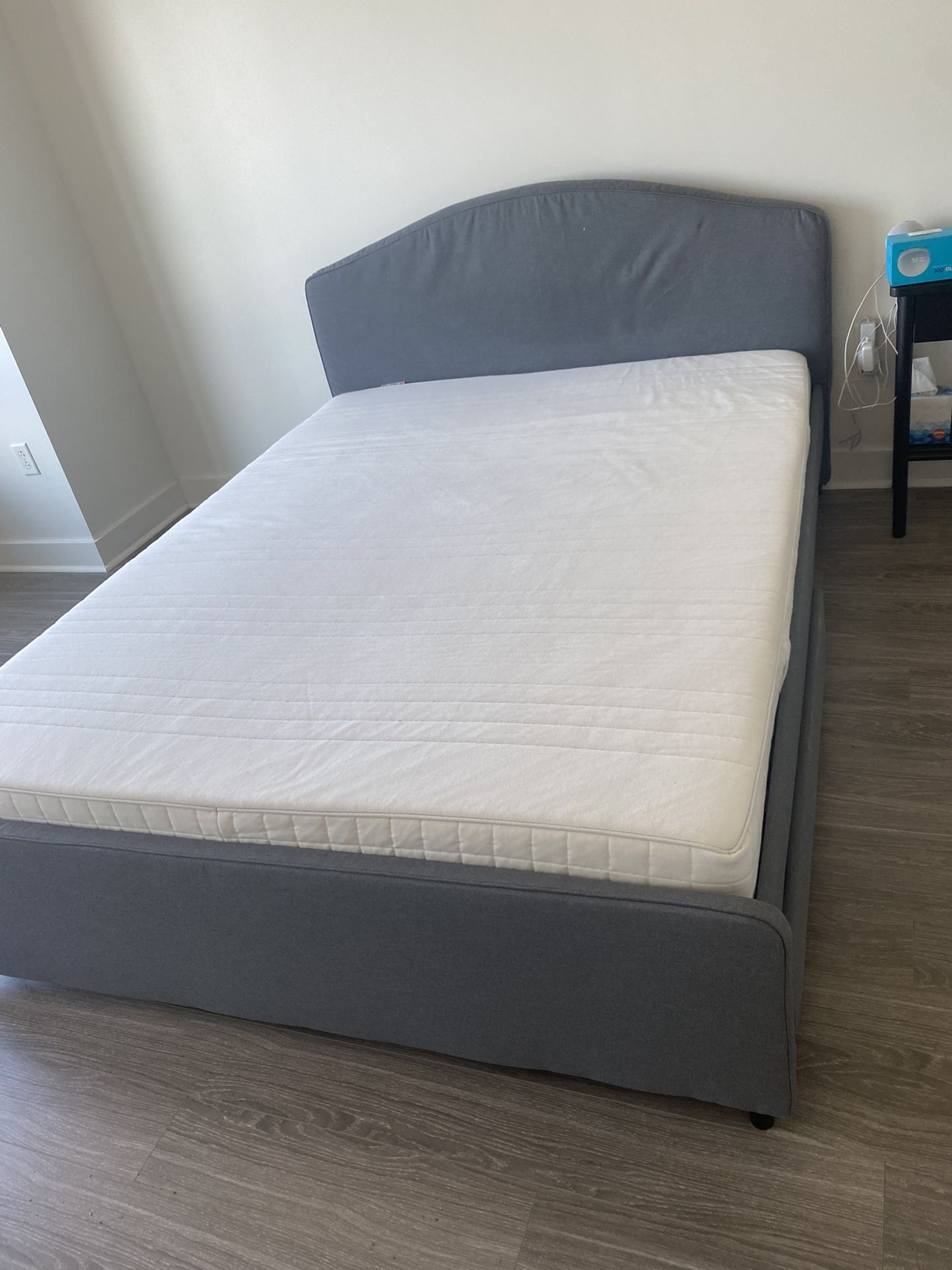 Bed $200 Delivery Available Have To Go Asap 