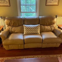 La-Z-Boy Leather Reclining sofa 