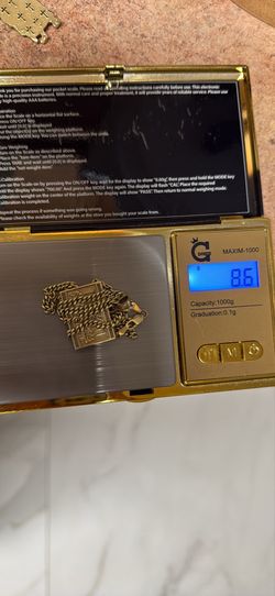 Last supper pendent w chain 8.6 grams 10k